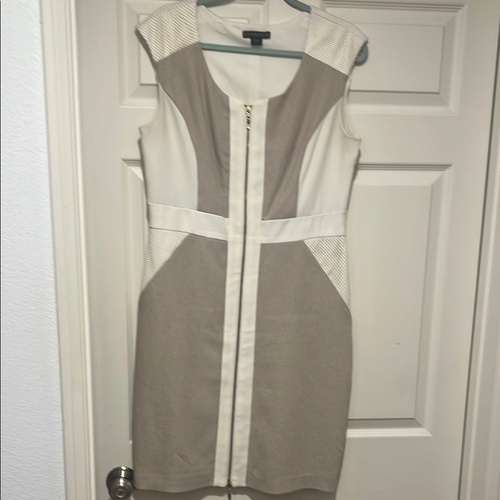 Chic Colorblock Dress